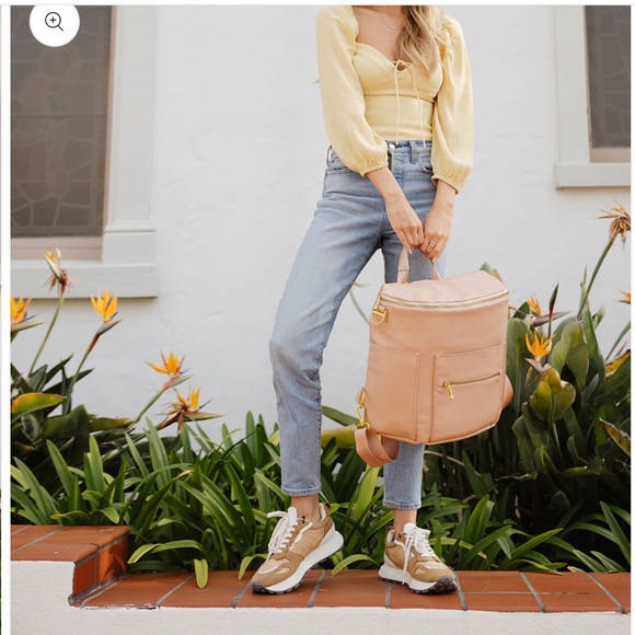 FAWN The Original Diaper Bag - Warm Blush (Original Price $170) Only used once! - Picture 4 of 9